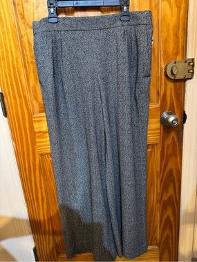 Anne Klein Gray Herringbone Wide-Leg Pants